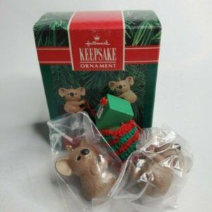 1990 Hallmark Keepsake Ornament Stocking Pals